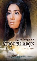 Y los dioses atropellaron